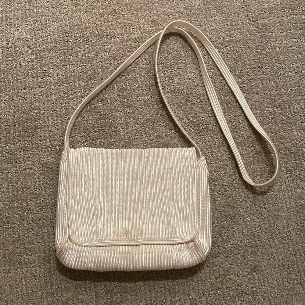 Vintage Collezione New York White Purse